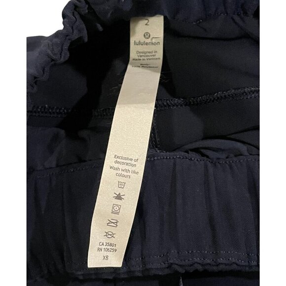 Lululemon Women’s On The Fly Cropped Drawstring Pants 23" | True Navy | Size 2 - Picture 8 of 15
